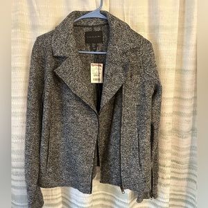 Tahari jacket NWT